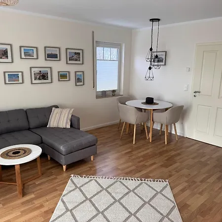 Mit Eigenem Zugang In Mitte-nord * Pattensen (Hanover)