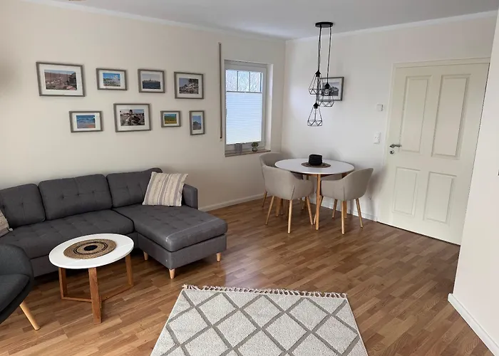 Mit Eigenem Zugang In Mitte-nord * Pattensen (Hanover)